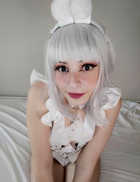 Bu Nezu pretty pornstar img
