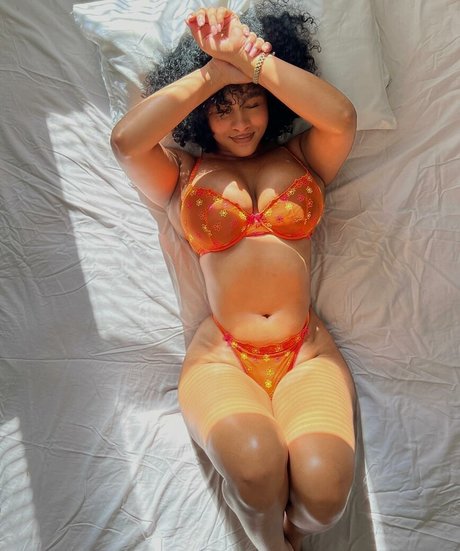 Pink besos nude actress images