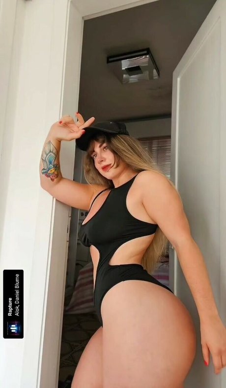 Katskirby naked pornstar picture