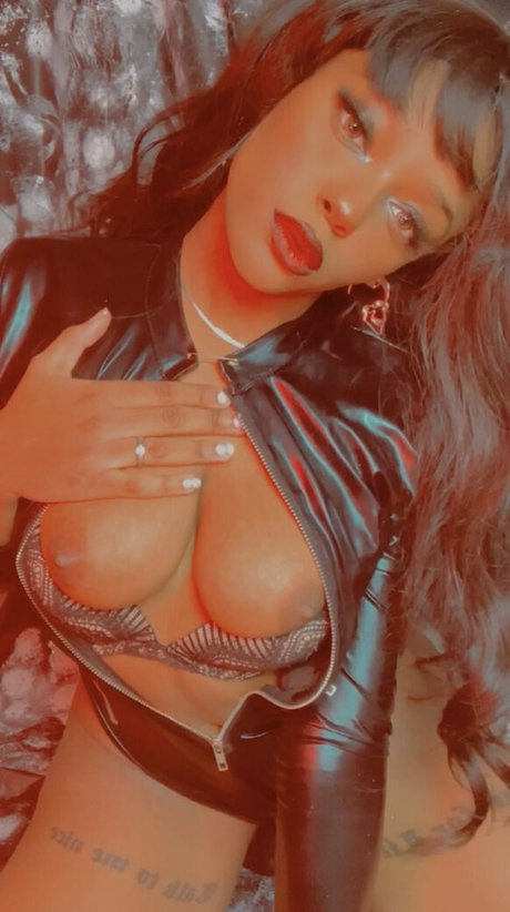 starrysdomain nude pornstar image
