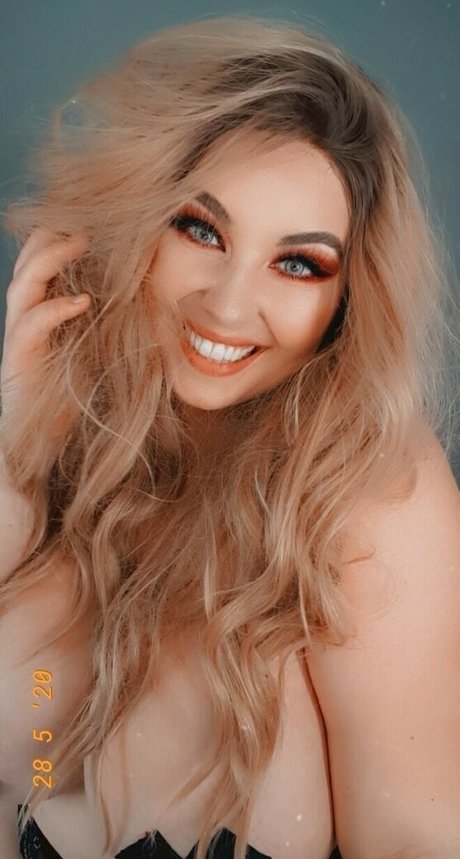 Multifluffyness sex pornstar photos