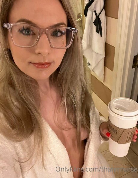 ThatERNurse star exclusive pics