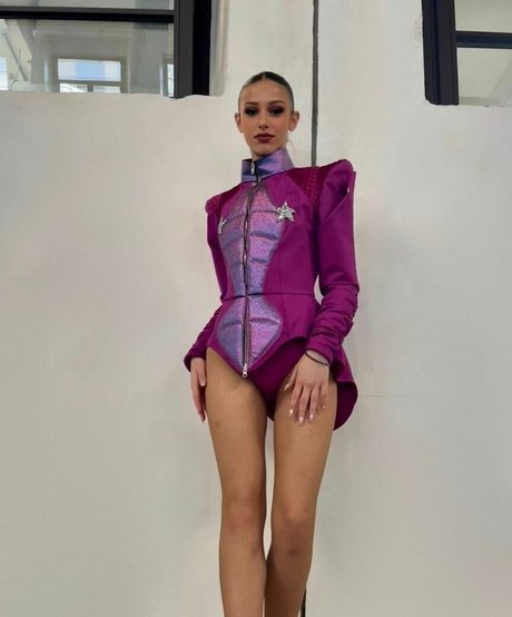 Klea Brahimi erotic model pic