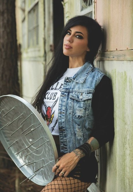 Alex Zedra model nudes photo