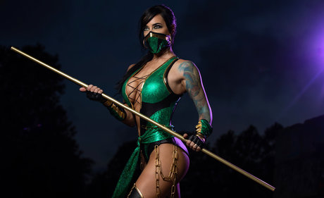 Alex Zedra model pretty photos
