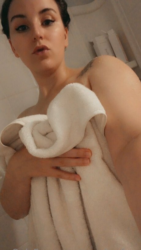 asmrkayfree naked star pictures