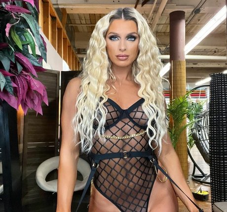 Brianna Lee star sex pictures