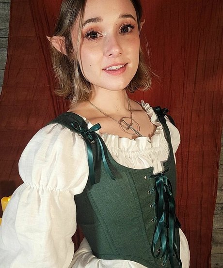 AmyKay ASMR perfect actress picture