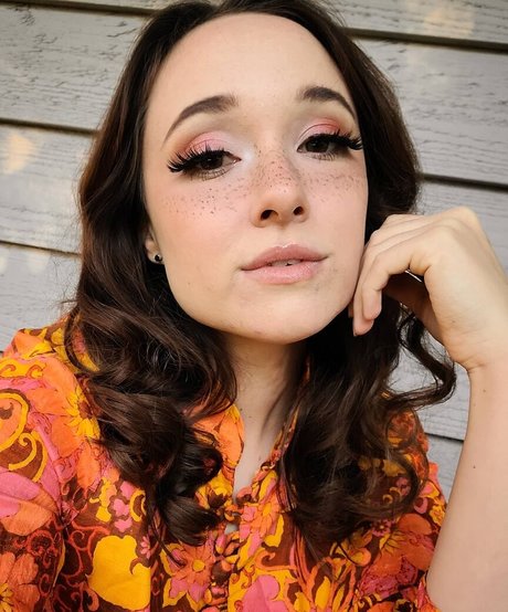 AmyKay ASMR free pornstar picture