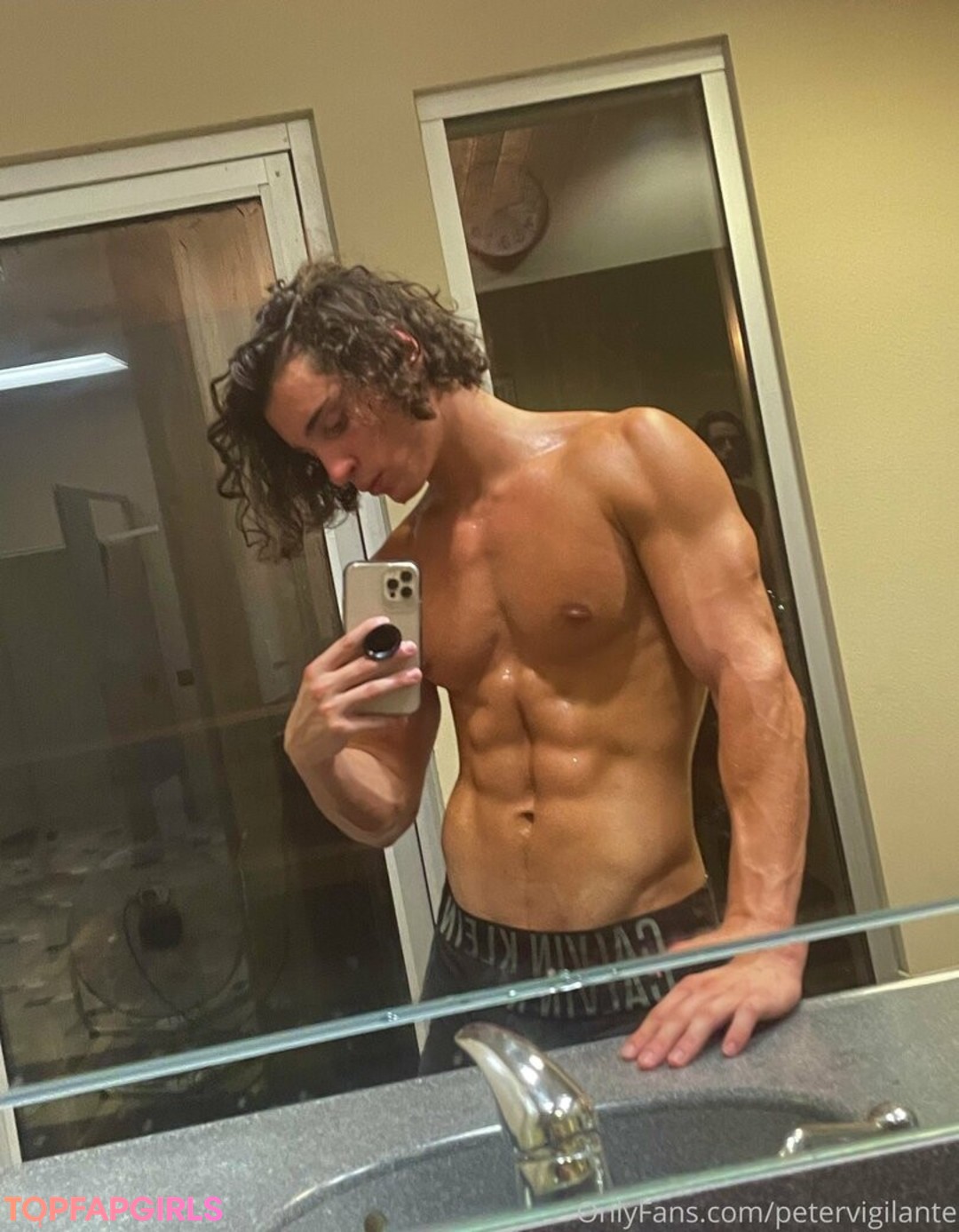 petervigilante hot model archive