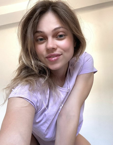violetvelutto star nude img