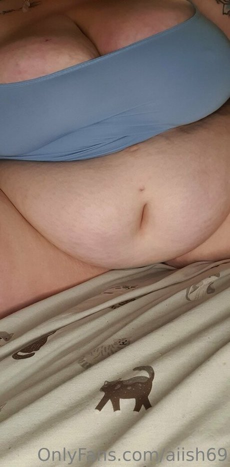 extreme onlyfans beautiful nude image