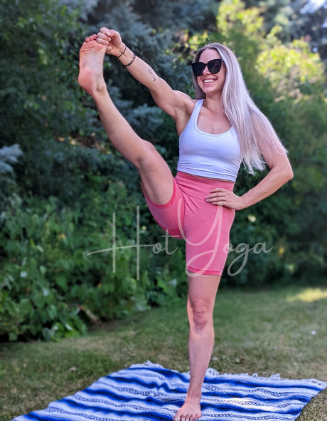 hot yoga erotic star photos