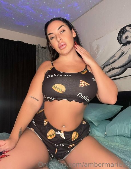 ambermarie52 art model gallery