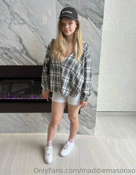 maddiemasonxo pretty pornstar gallery