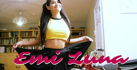theemilunafree top pornstar photo
