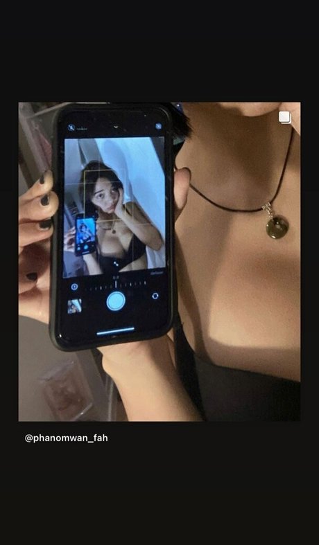 Phanomwan Chaiwayat pornstar art picture