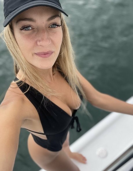 chelseawavesvip high quality pornstar photo