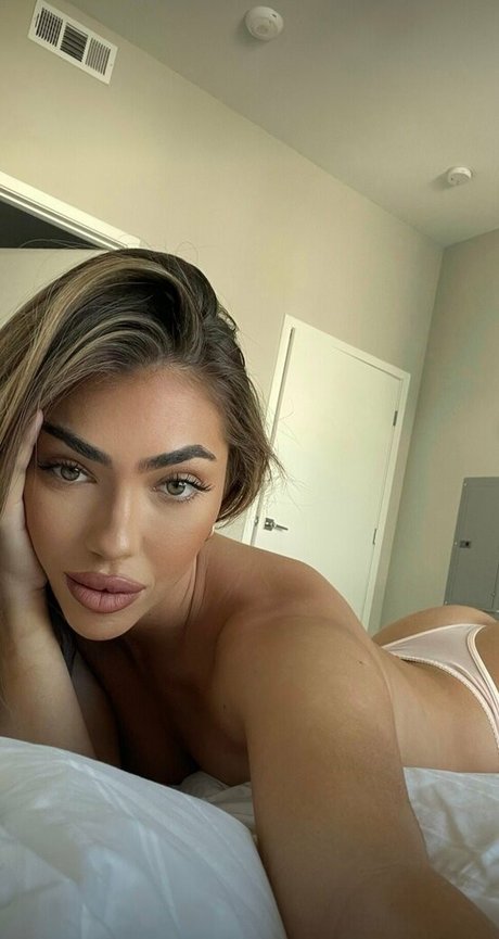 itsgigibabyyy star sexy pictures