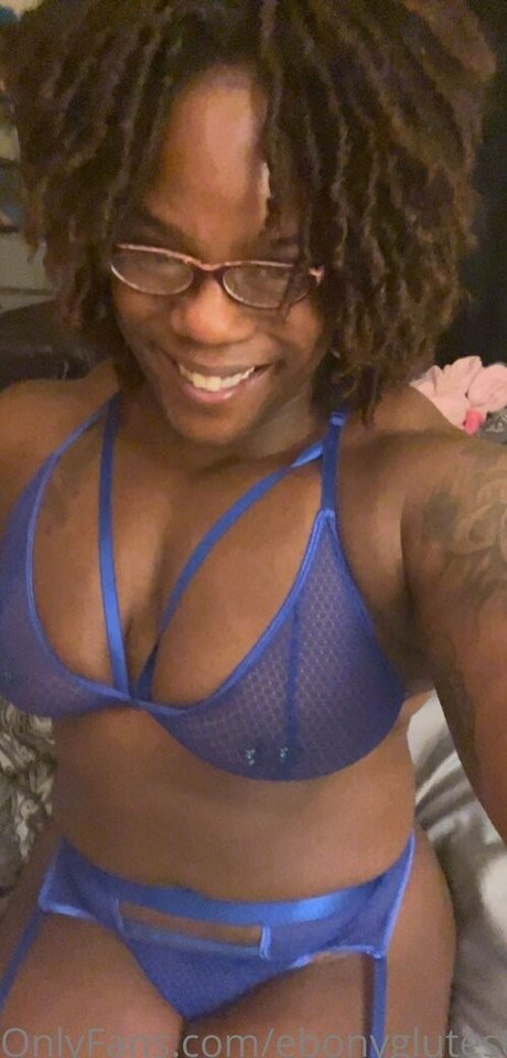 ebonyglutes01 exclusive star photo
