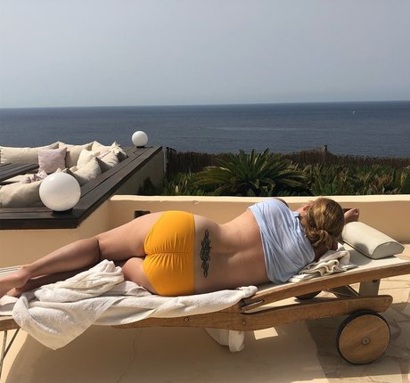 short hair teen onlyfans beautiful porn photos