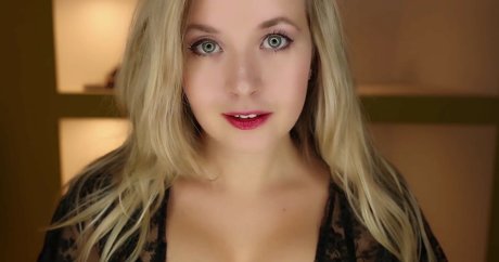 ValeriyaASMR model erotic photo