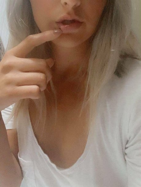 chelseerae porn model pic