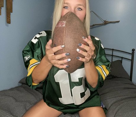 chelseerae model free pic
