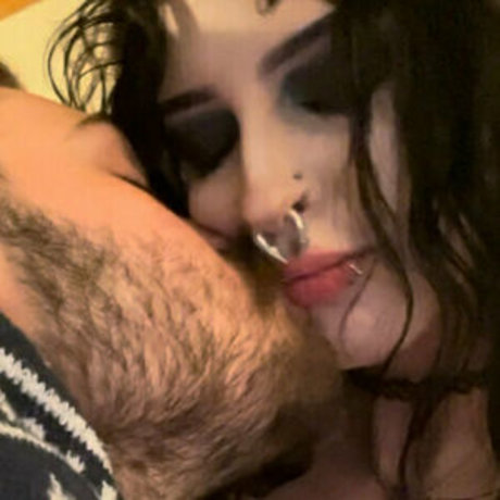 dollyhorror pornstar hd picture