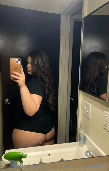 realginawaters pornstar erotic images