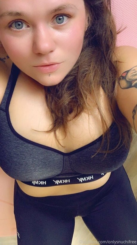 onlysnuchifree pornstar erotic photo