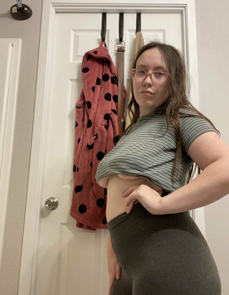 miarose81 hot model image