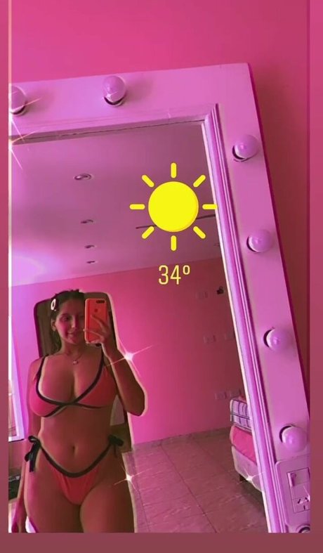 Ludmila Luquez star sexy images