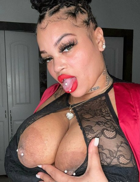 creamislifefree nudes pornstar image