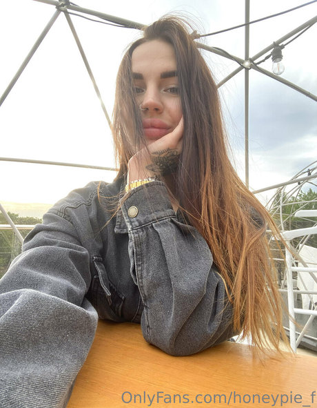 honeypie f xxx pornstar images