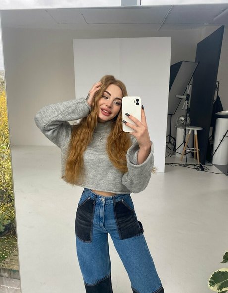 honeypie f model art pics