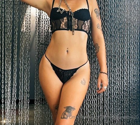Meg Reillly pornographic actress pics