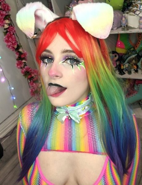 Puppiiemilk beautiful pornstar photo