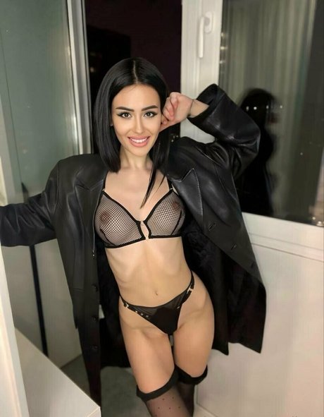 ebony gilf onlyfans art nude pic