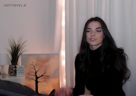Notanyla erotic model images