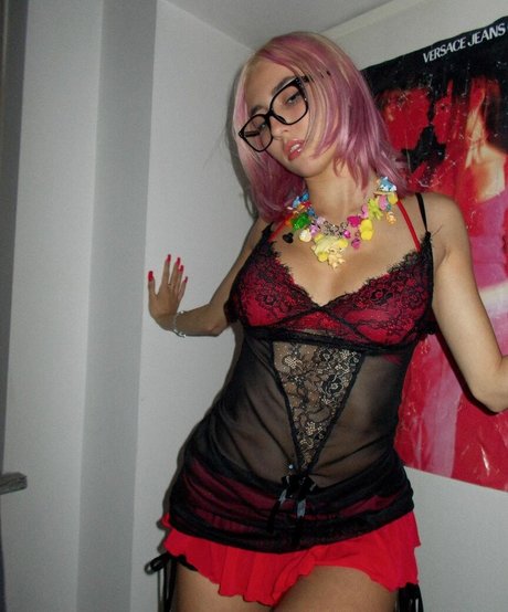 Ksukkiss erotic actress picture