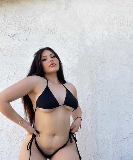 mamibree pretty pornstar pic