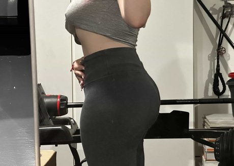mamibree model erotic galleries
