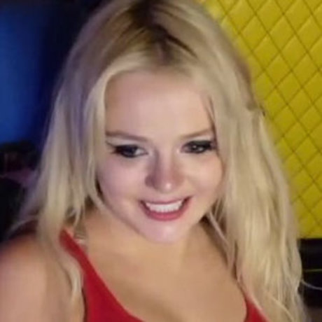 Blondiewondie model nude photos