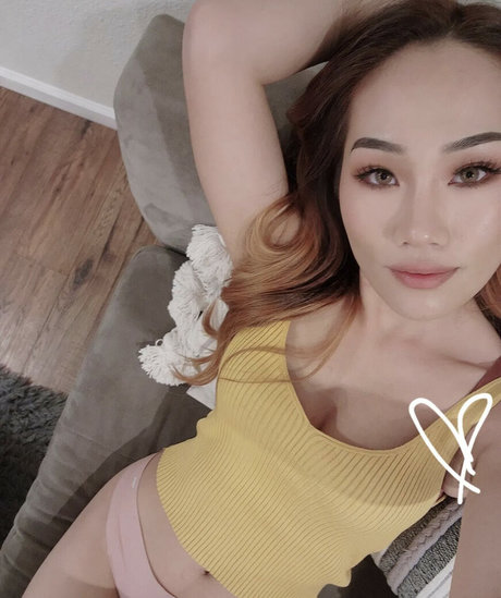 Mai V Yang pornstar adult gallery