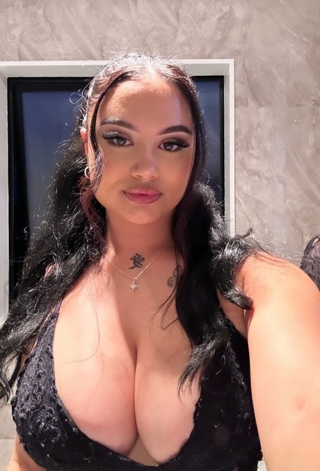 taylaraywhite star adult picture