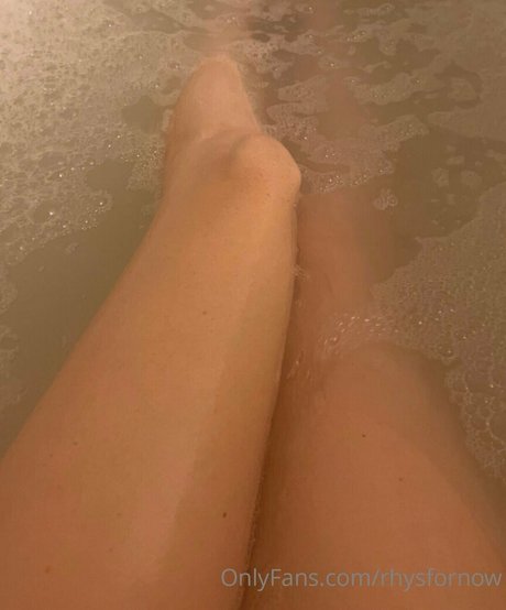 roisonheart model adult gallery
