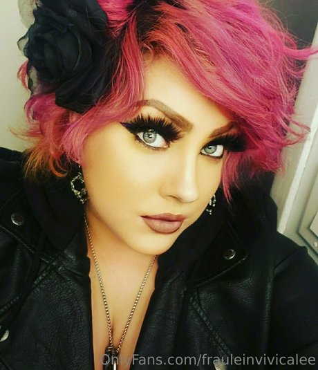 frauleinvivicalee pornographic model image