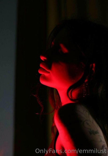roxxxy xxx art model photo