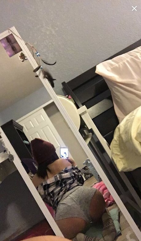 Vy Tran pornstar sexy image